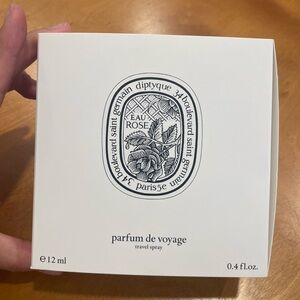 Diptyque rose travel perfume